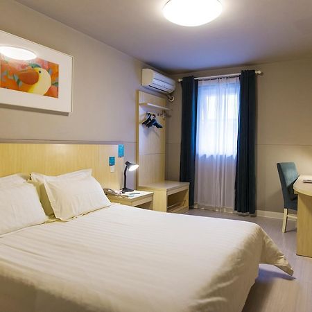 Jinjiang Inn Select Jiaxing Wanda Plaza Bagian luar foto
