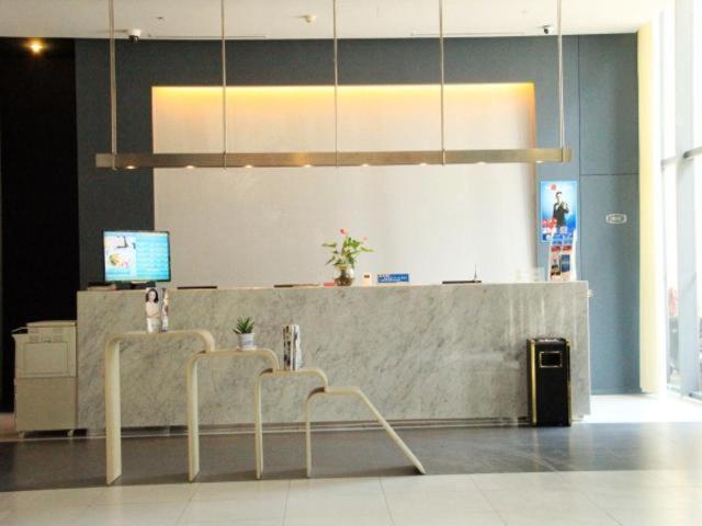Jinjiang Inn Select Jiaxing Wanda Plaza Bagian luar foto
