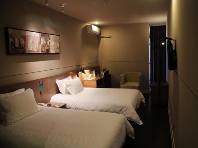 Jinjiang Inn Select Jiaxing Wanda Plaza Bagian luar foto