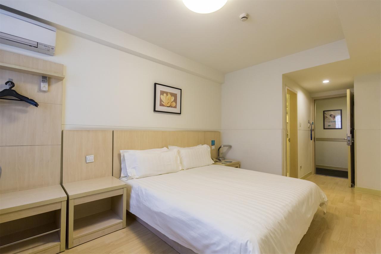 Jinjiang Inn Select Jiaxing Wanda Plaza Bagian luar foto